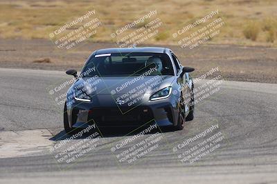 media/Sep-20-2025-Extreme Speed (Sat) [[1fcc23683c]]/Green (Private)/Session 3 (Offramp)/